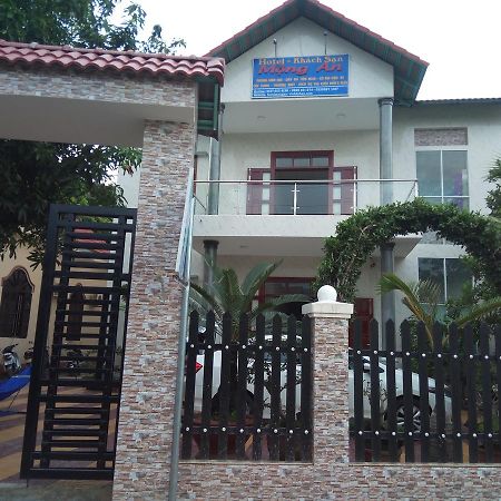Khach San Mong An Hotel Vĩnh Hy Eksteriør billede
