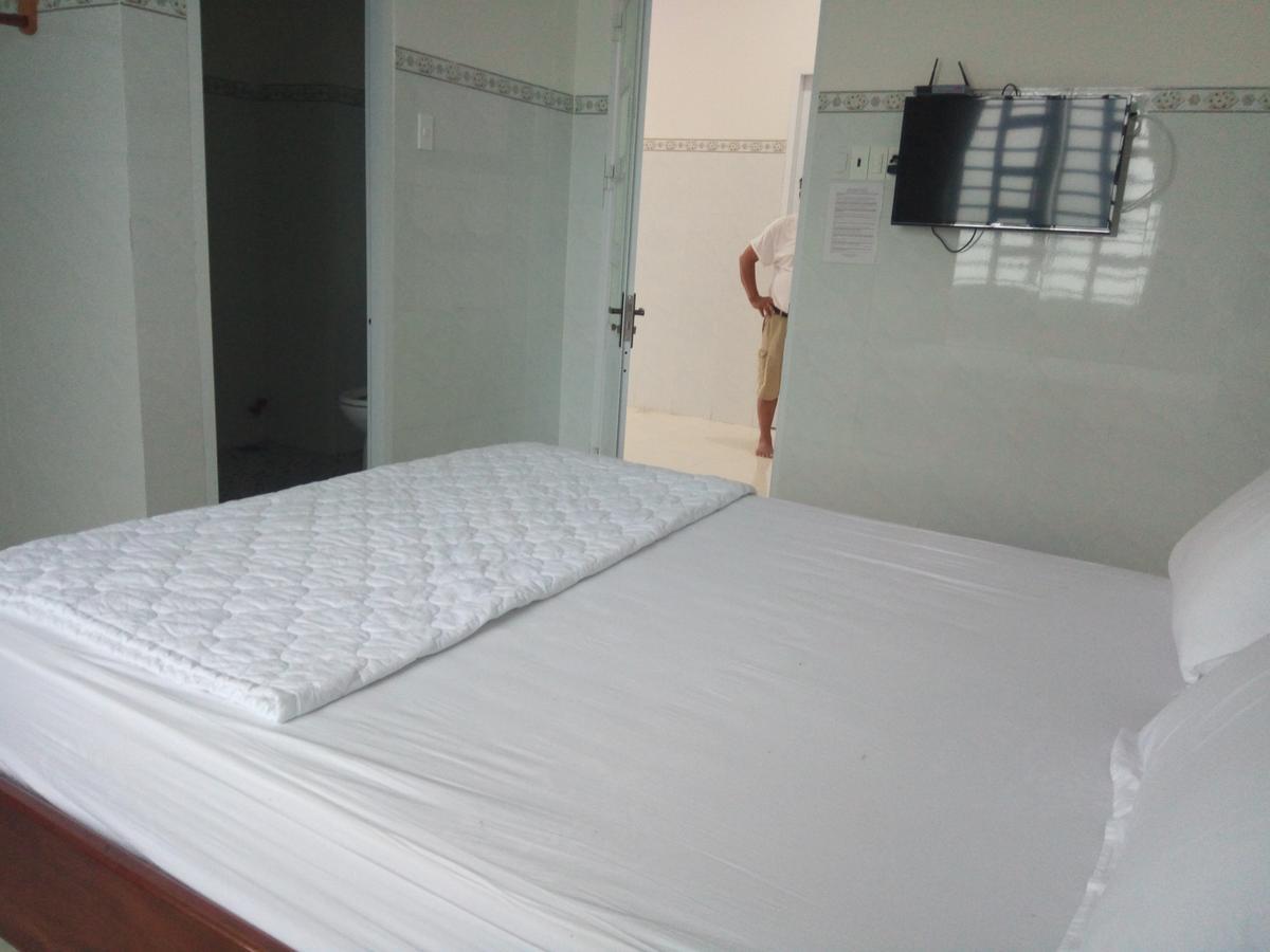 Khach San Mong An Hotel Vĩnh Hy Eksteriør billede