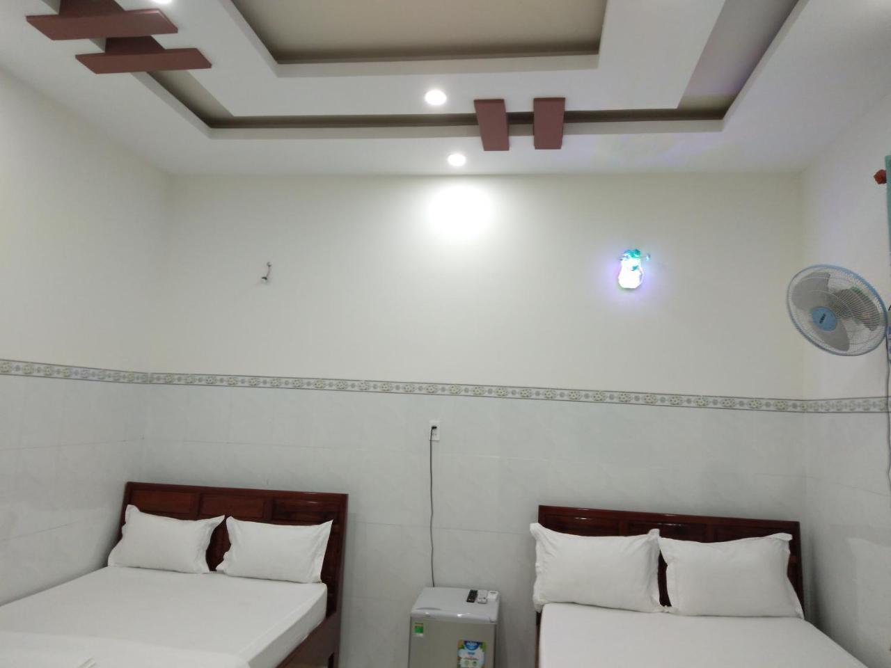 Khach San Mong An Hotel Vĩnh Hy Eksteriør billede